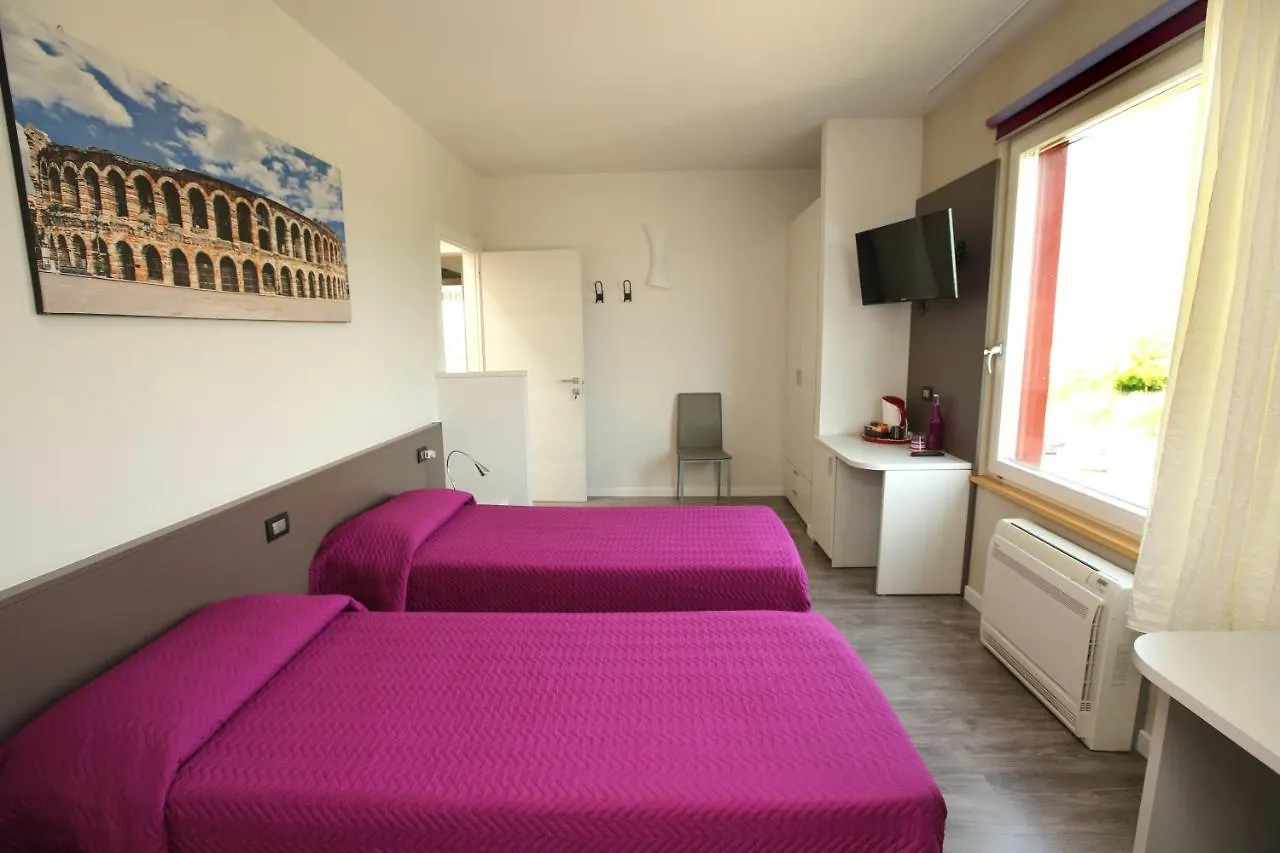 Bed & Breakfast Ai Santi B&B Dossobuono