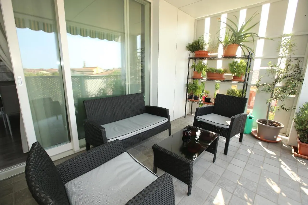 Ai Santi B&B Dossobuono Bed & Breakfast