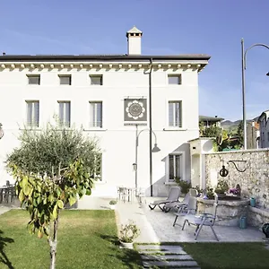3* Guest house Di Cazzano - Bioluxury Living